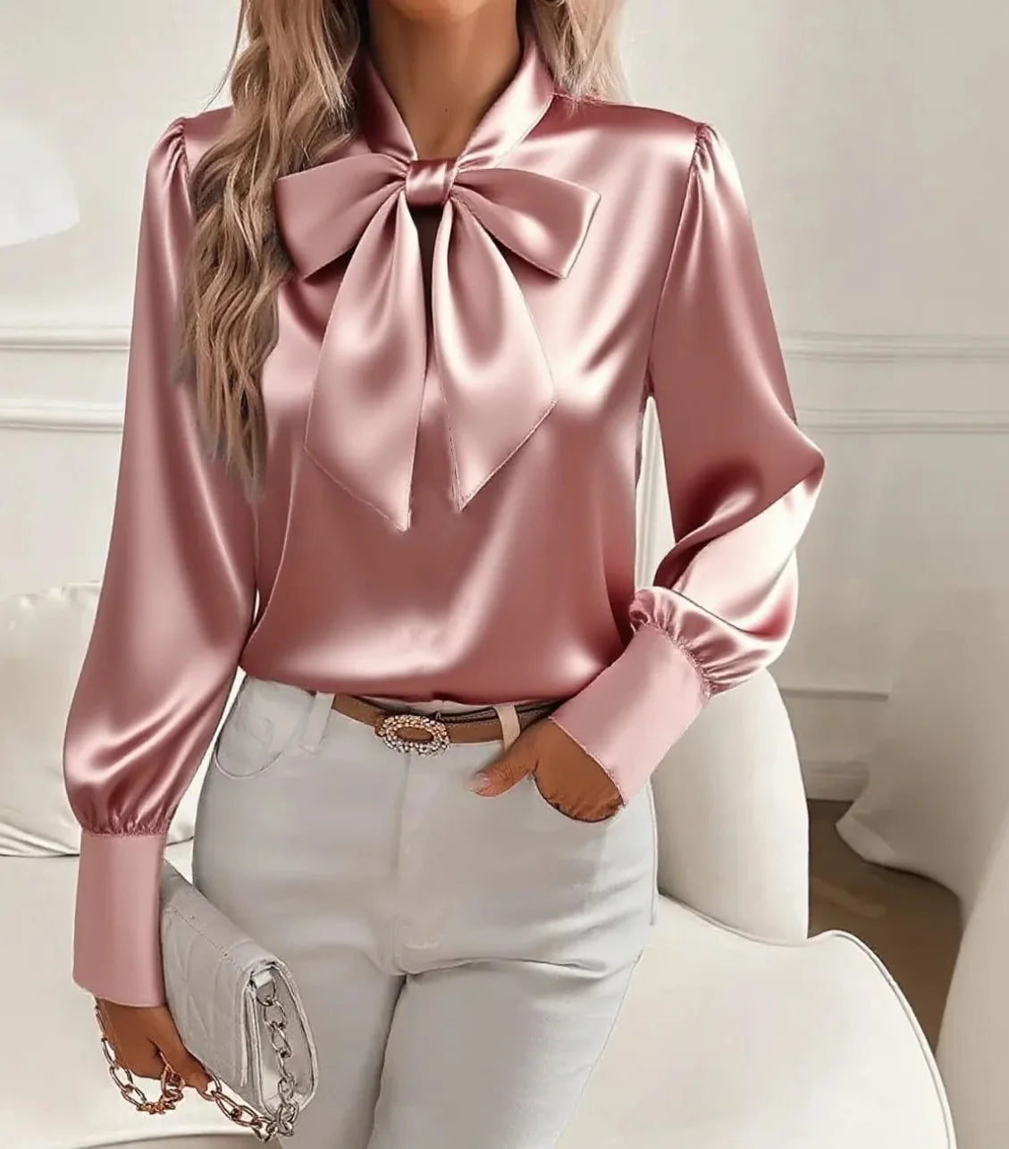 Blusa holgada con lazo elegante
